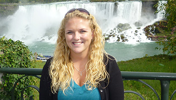 AMANDA SHAW '11