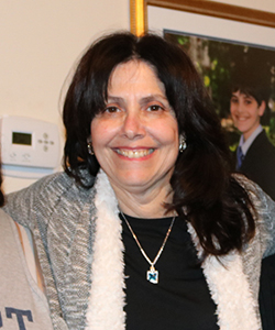 AMY BATTERMAN-DITCHEK '79, P'13, P'15