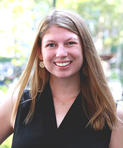 ELIZABETH R. PLUMMER '19