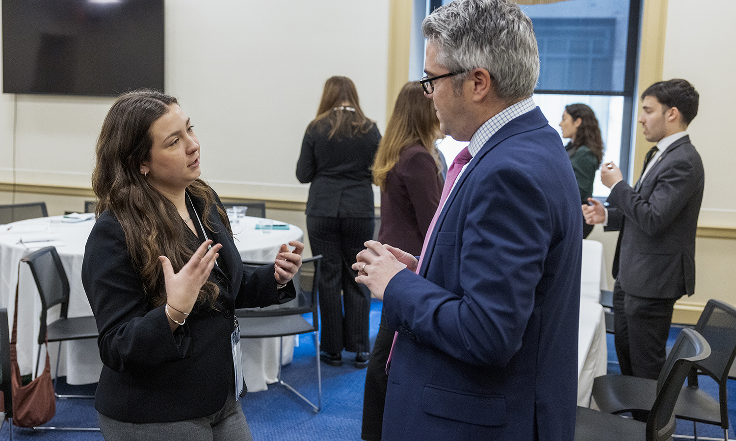 Bella Diamandis '28 makes connections during the 2025 Day on the Hill Career Trek.