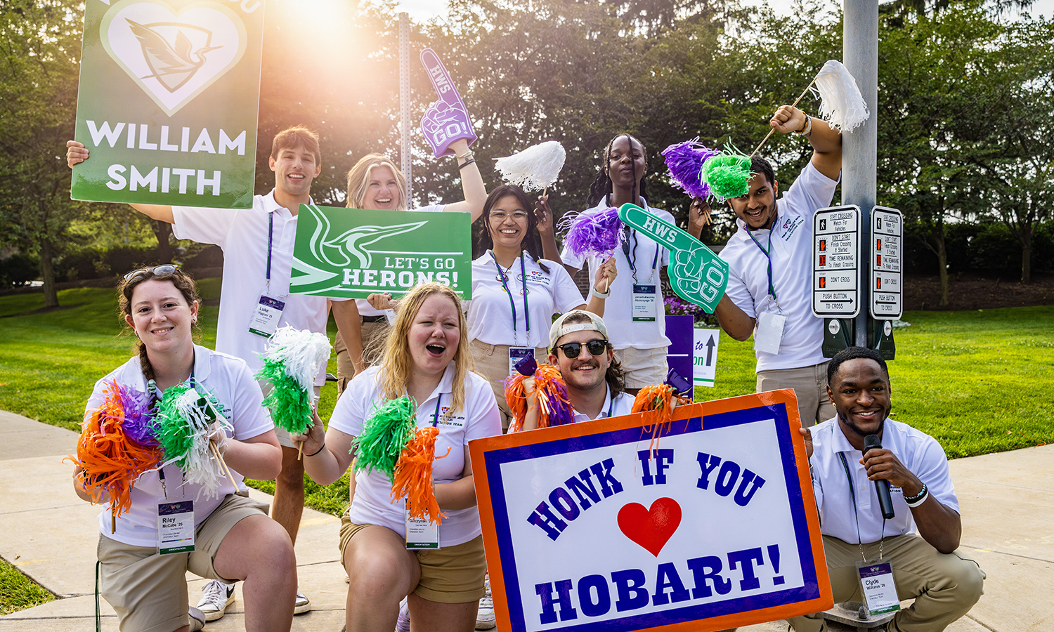 The Orientation staff cheers on the newest members of the HWS community as they arrive on campus on Sunday.