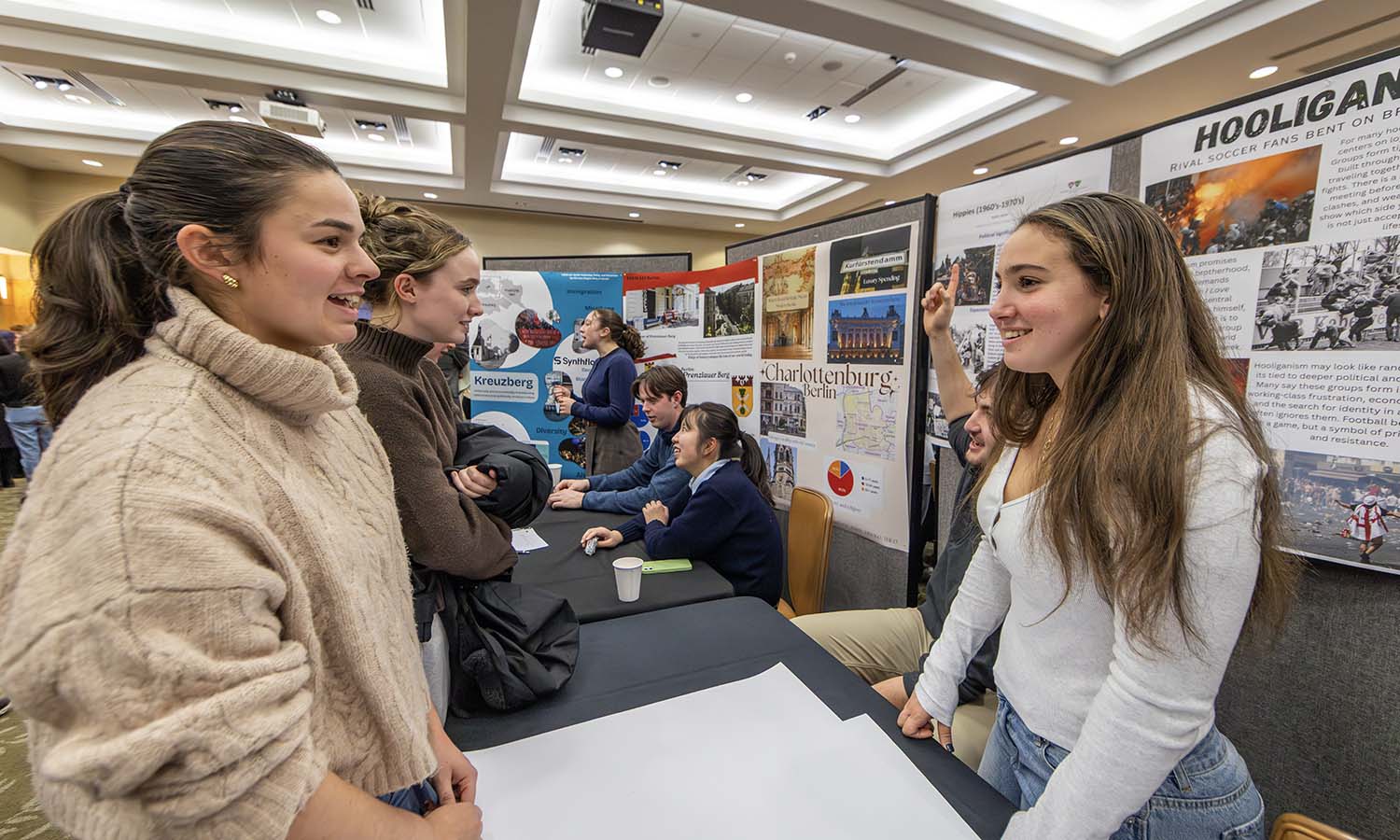 As part of the “‘Bodies’ Politic” FSEM with Associate Dean Joe Mink, Danielle Braver ’29 speaks about her project on the world of extreme soccer fandom. 