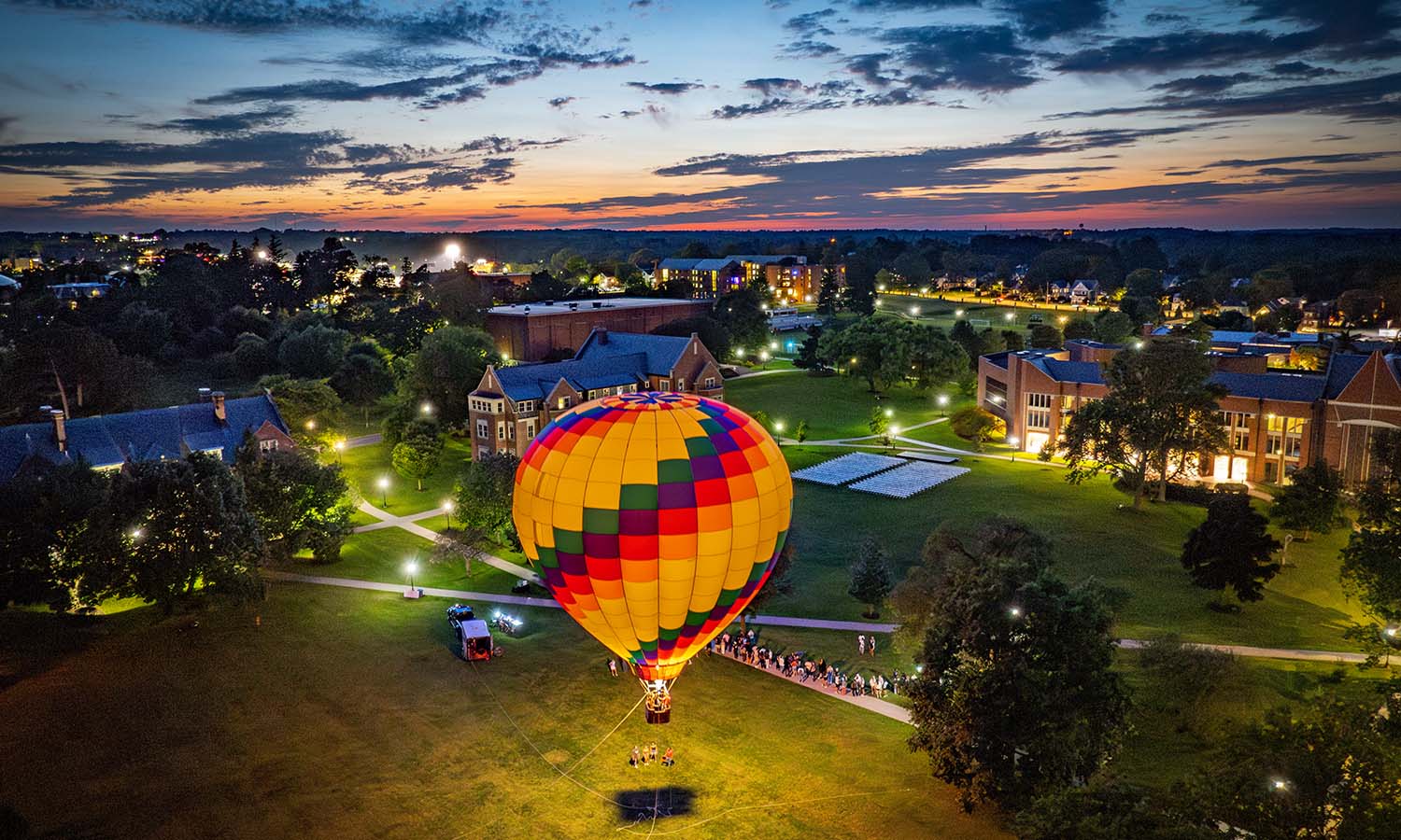 Students enjoy hot air balloon rides over campus as part of Orientation week activities. 