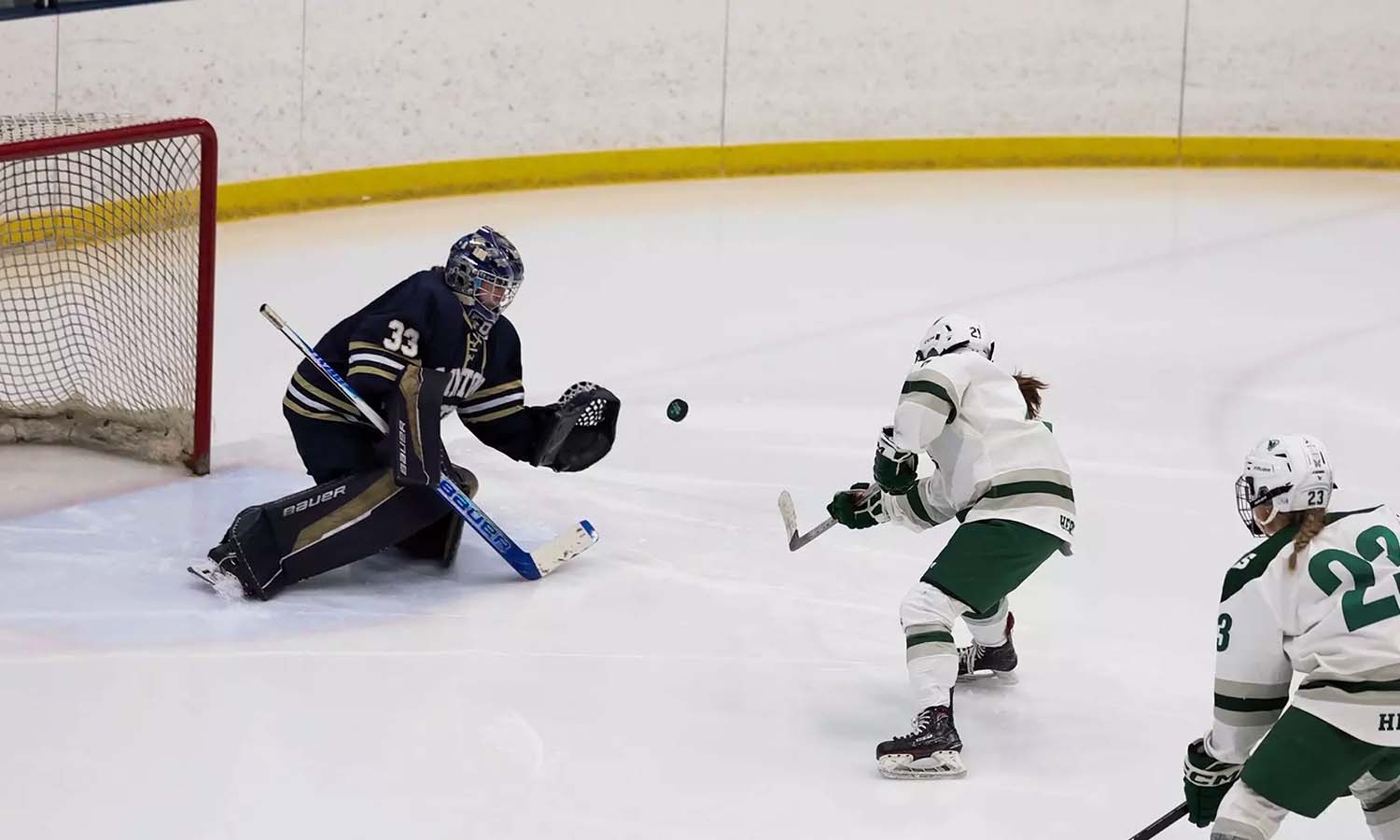 Kelly Howe ’26 scores the game-winning goal 56 seconds into overtime as the William Smith hockey team beat Canton 3-2 to advance to the semifinals of the SUNYAC Tournament. 