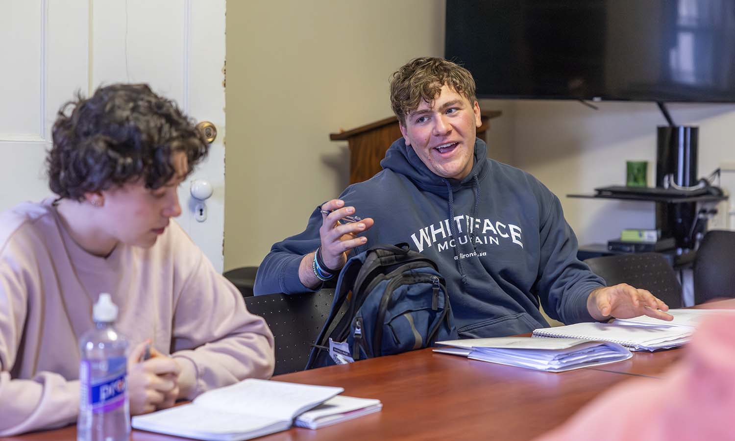 Ashton Mejias ’26 participates in a class discussion during the philosophy senior seminar with Professor of Philosophy Eric Barnes. 
