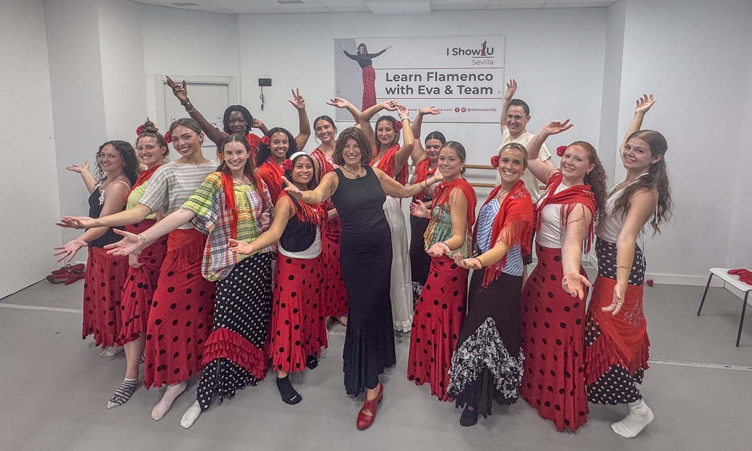 William Smith volleyball enjoys a traditional flamenco dance class with instructor Eva in Sevilla. 