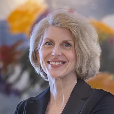 Melanie Sage ’95, P’25, P’27