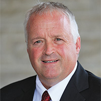 Statesmen Head Hockey Coach Mark Taylorcelebrated his 300th win on the ice.