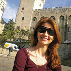 Moira O'Neill '09 in Avignon, France