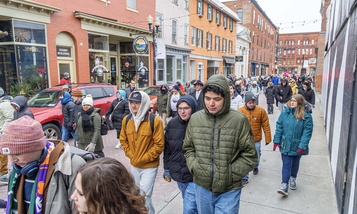 HWS Students and Geneva community members march down Linden Street. 