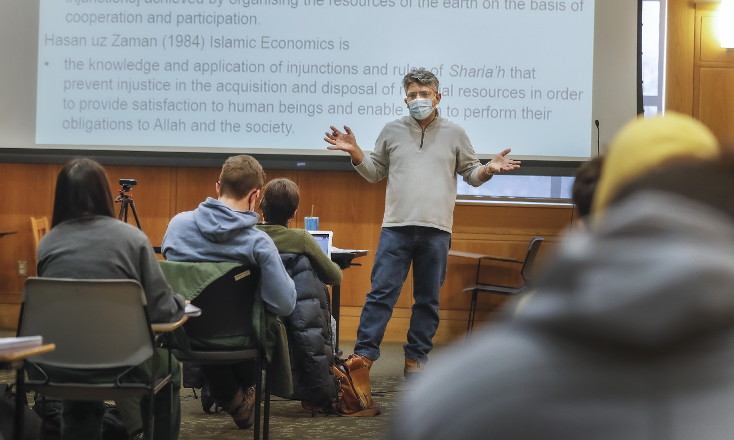 Professor of Economic