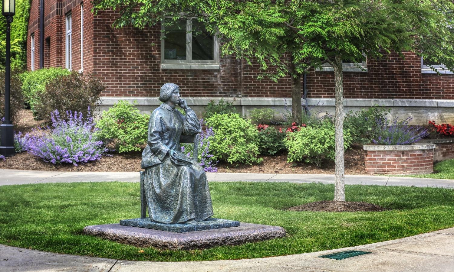 Honoring Women's History at HWS