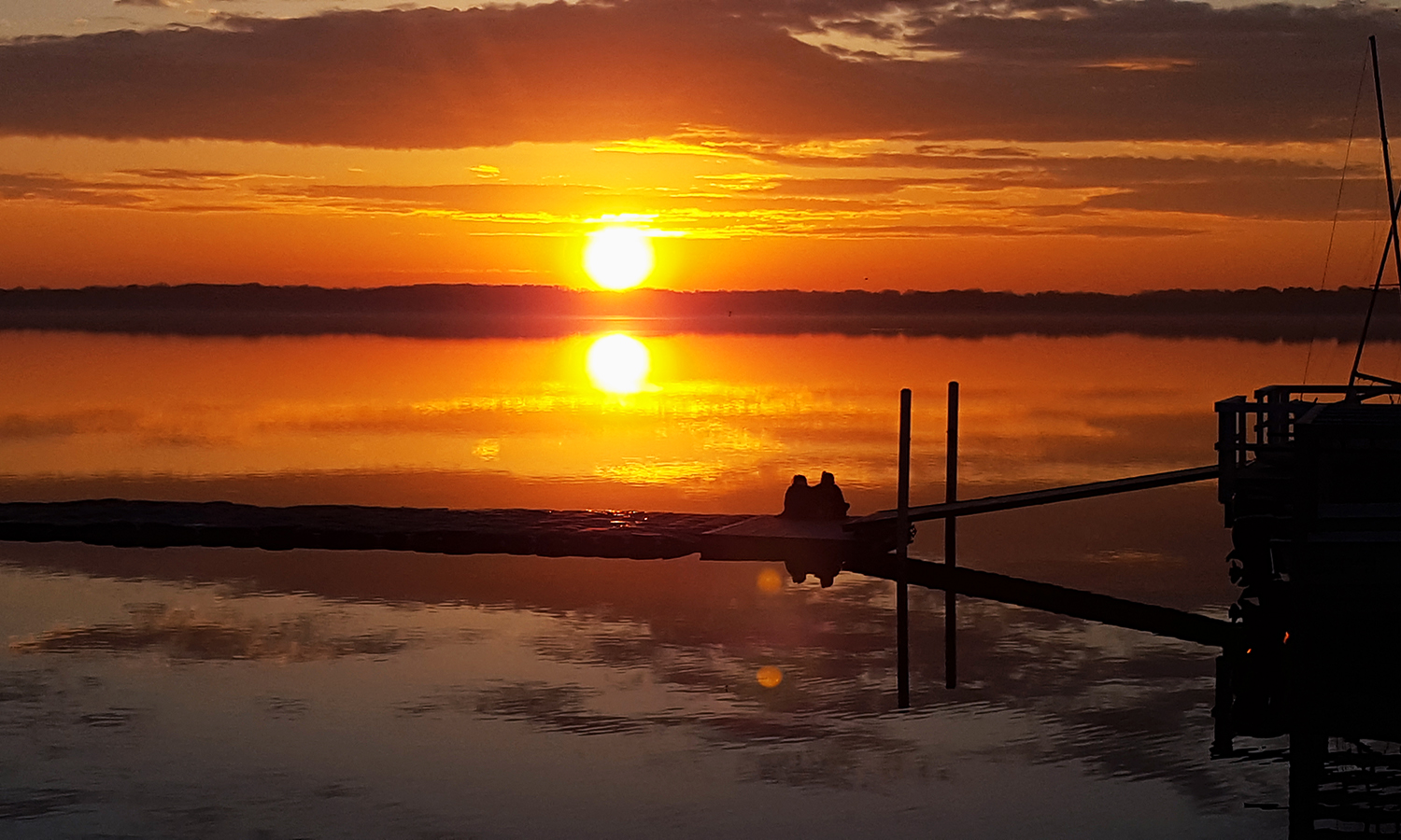 The sun sets over Sen