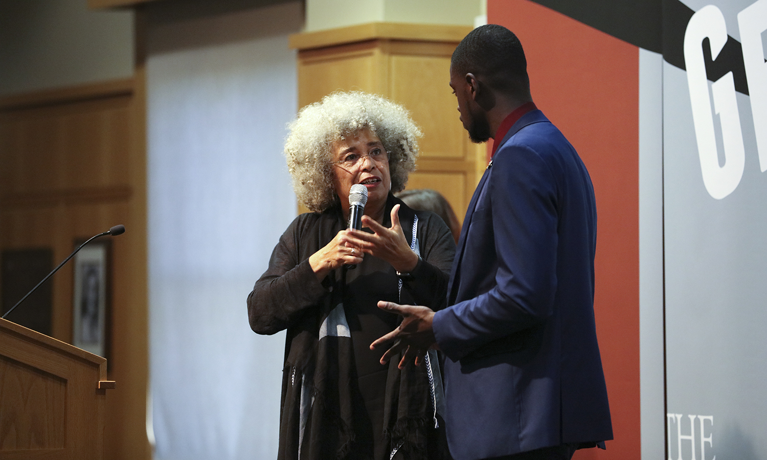 Activist Angela Davis will speak in Auburn this June Activist Angela Davis will speak in Auburn this June