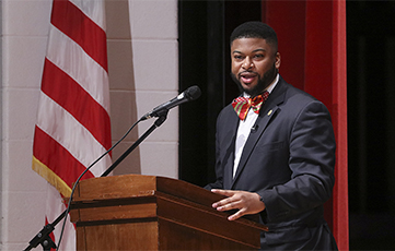 De Nose '10 Inspires Geneva Youth