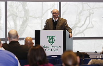 Dobkowski Presents at Abrahamic Religions Conference