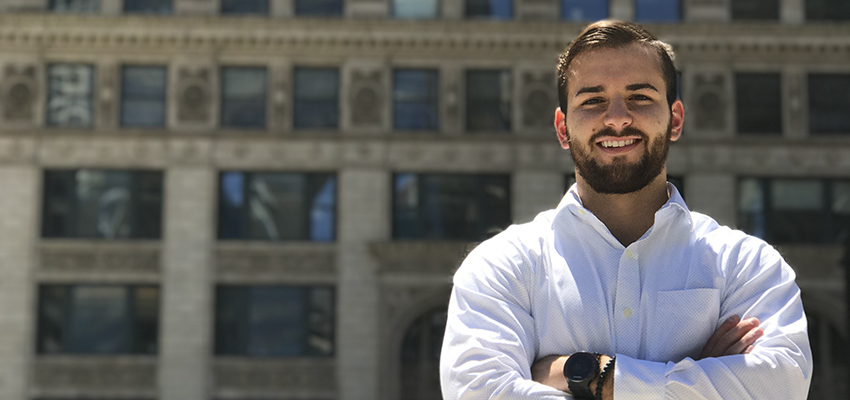 Colmenares ΓÇÖ18 Begins Finance Internship in Chicago