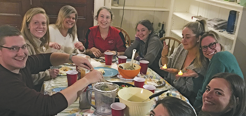 Hillel Interns Grow the Community