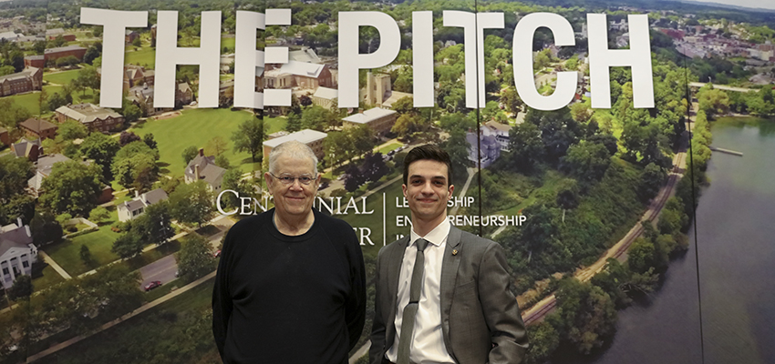 HWS Alums Guide Pitch Finalists