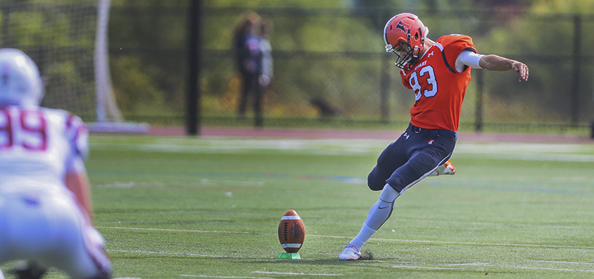Hackett ΓÇÖ21 Named All-American