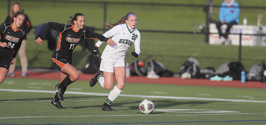 Herons Earn Academic Awards