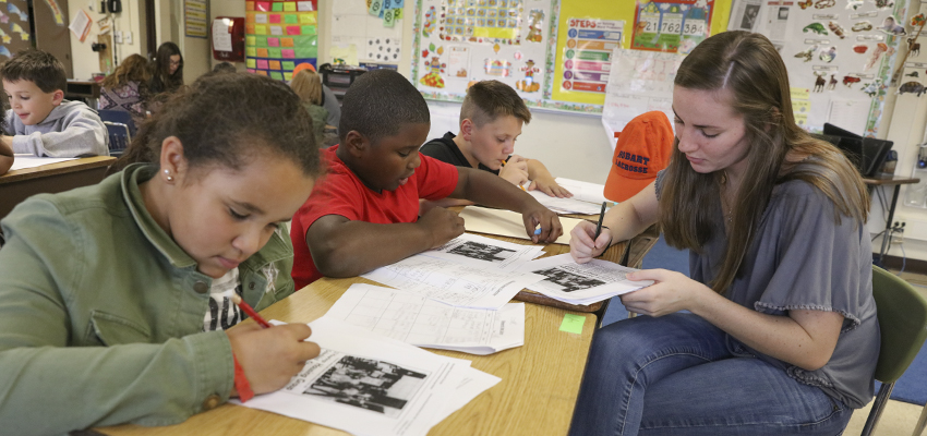 HWS Offers Civic Engagement Scholarship