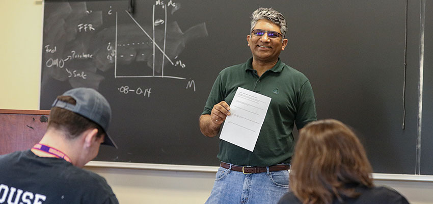 Faculty and Alums to Give Virtual Talks on Teaching and Travel
