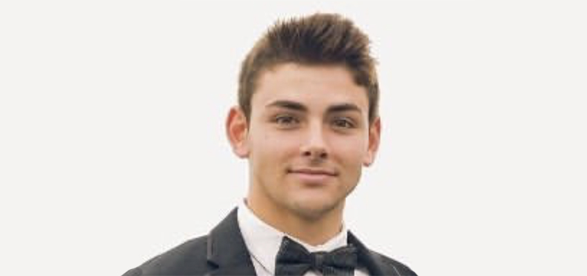 Giacobbe ΓÇÖ21 Interns at Massachusetts Financial
