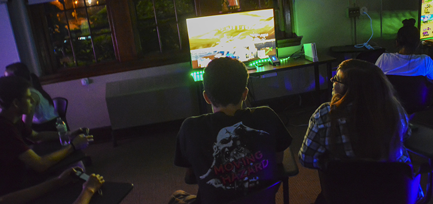 HWS Launches Esports Varsity Program